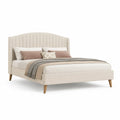 Letto Matrimoniale in Velluto Crema con Testiera Curva